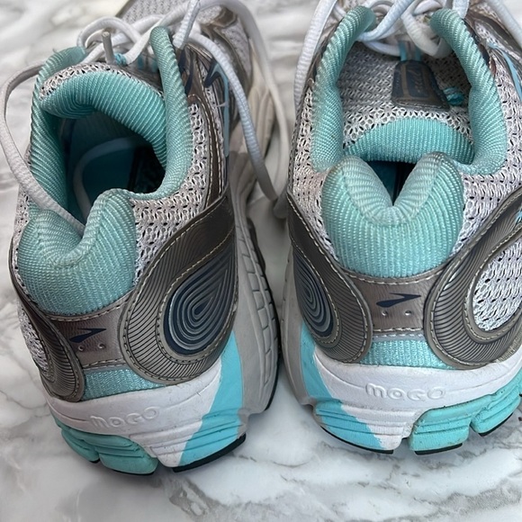 Brooks Ariel Athletic Training Shoe Womens Size 8 White - Picture 7 of 9